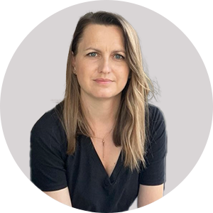 Paulina Tomasik – „Paulina, lektorka angielskiego dla dzieci, młodzieży i firm, motywuje uczniów do nauki języka”